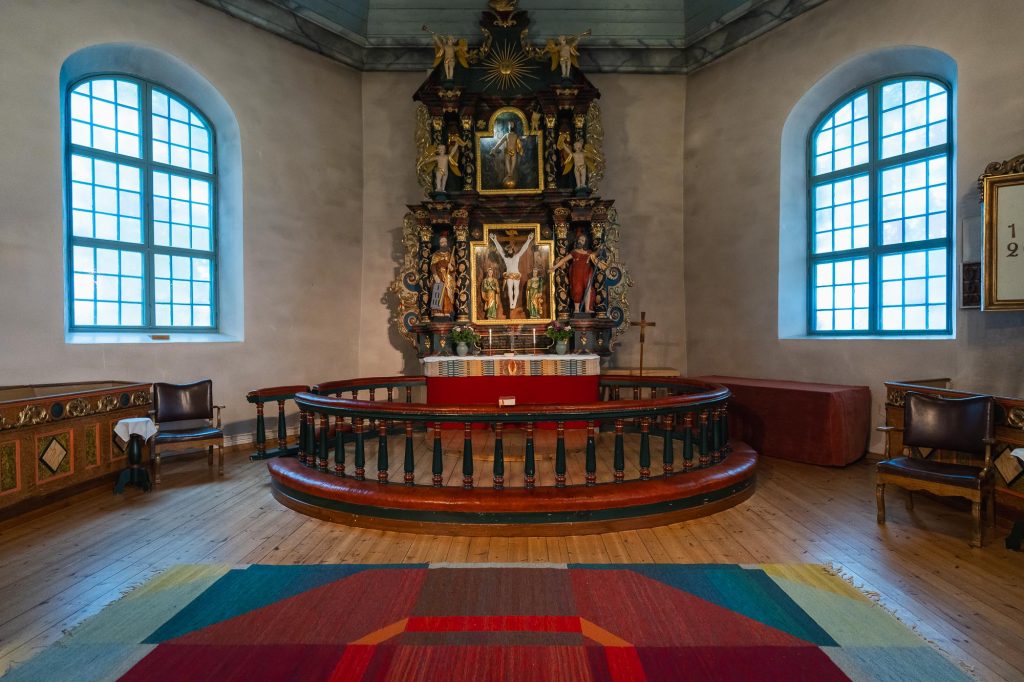 Altaret i Mikaelikyrkan i Arvika.